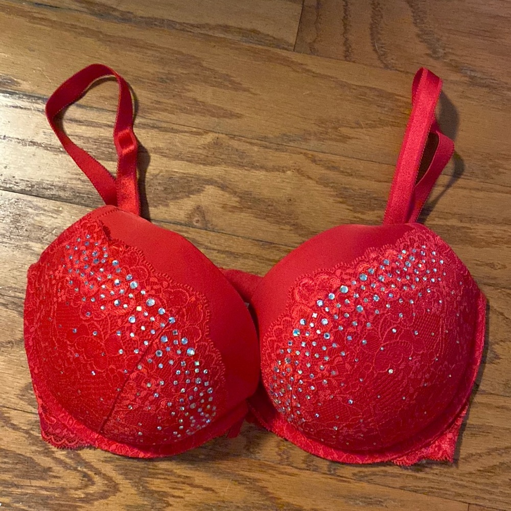 Victoria Secret lace rhinestone bra panty set Lined Demi Dark Rec 32DDD push-up